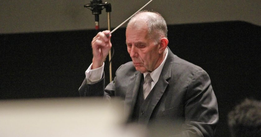 La crítica internacional reconoce al director de orquesta venezolano Rodolfo Saglimbeni