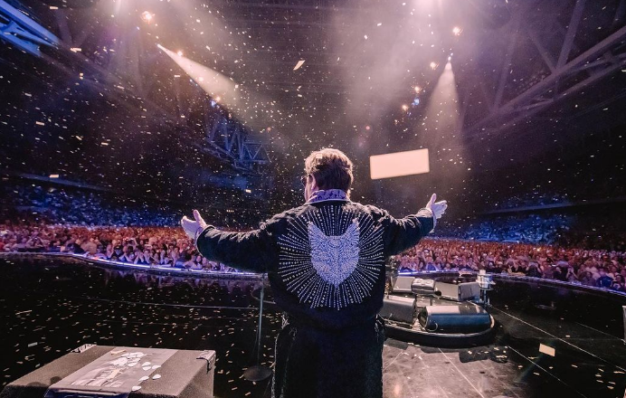 Elton John se despidió de los escenarios tras 52 años de carrera artística