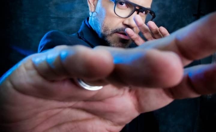 César André presenta «Prima Donna»