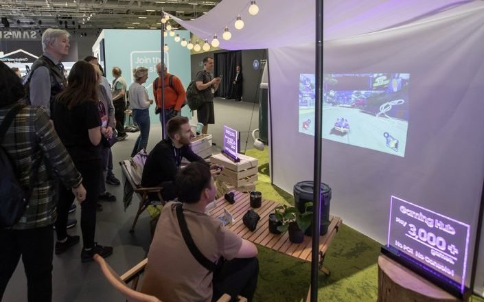 La pantalla portátil de Samsug se redefine:la creación de The Freestyle optimizado