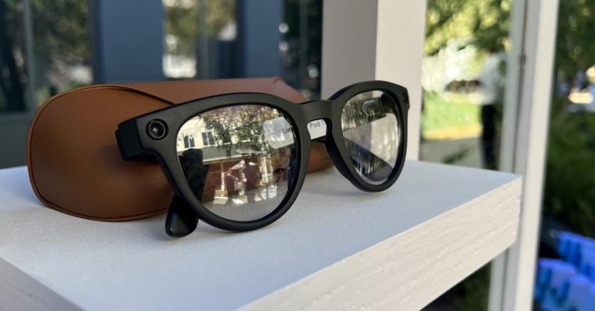 El futuro llegó con los Ray-Ban Meta Smart Glasses