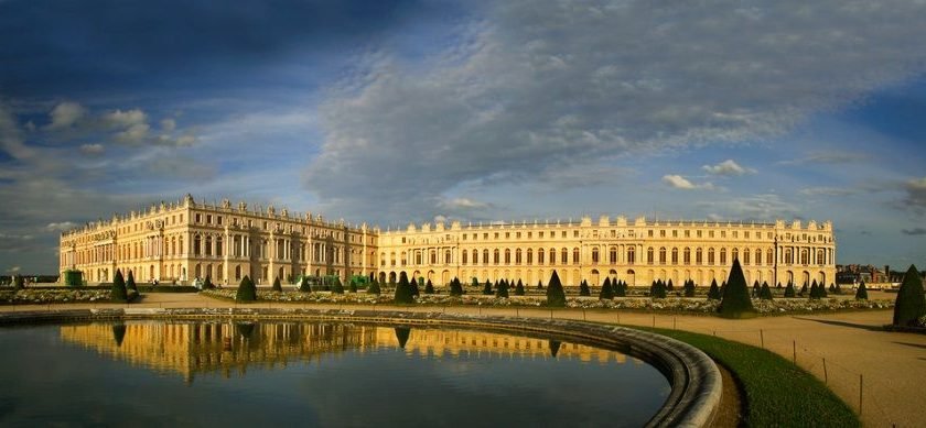 El Palacio de Versalles: Un legado de grandeza