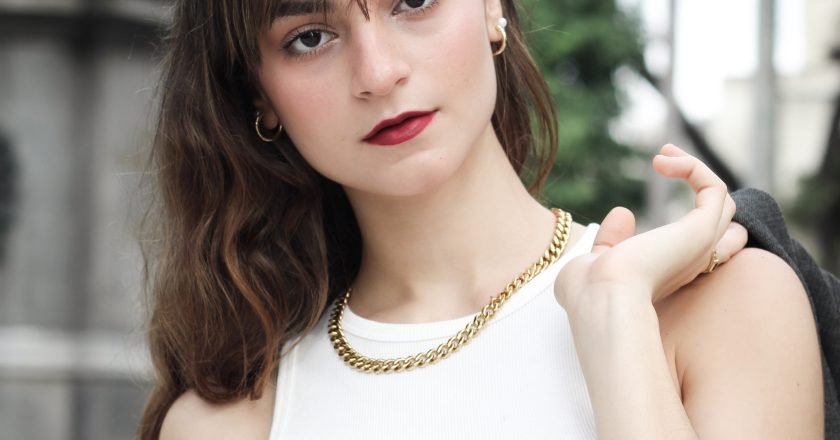 Rosa Esber estrena «Y Así El Viento»