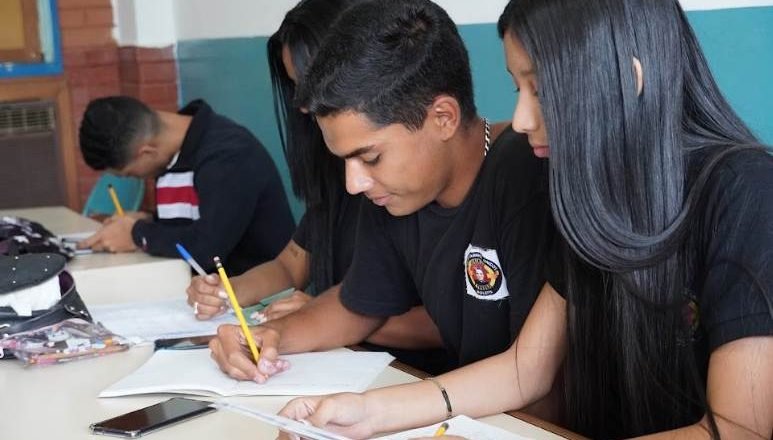 Salesianos celebran 130 años de arribo a Venezuela con la presencia de más de 100 iniciativas a través de parroquias, red de casas Don Bosco y Obras escolares.