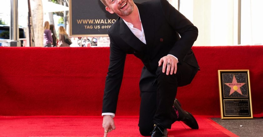 Hollywood Rinde Tributo a “Mi Pobre Angelito”