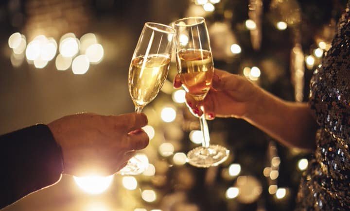  “Rituales para recibir el año: tradiciones que atraen buena energía”