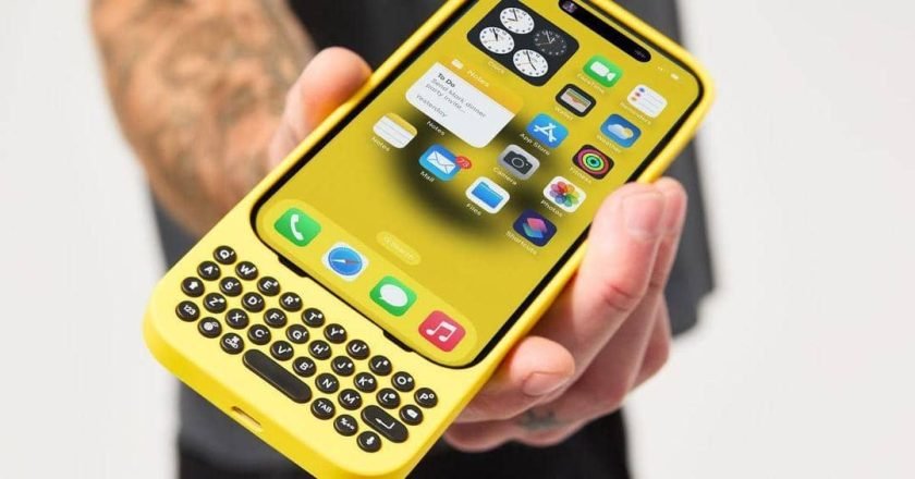 Nueva funda con teclado estilo BlackBerry para iPhone