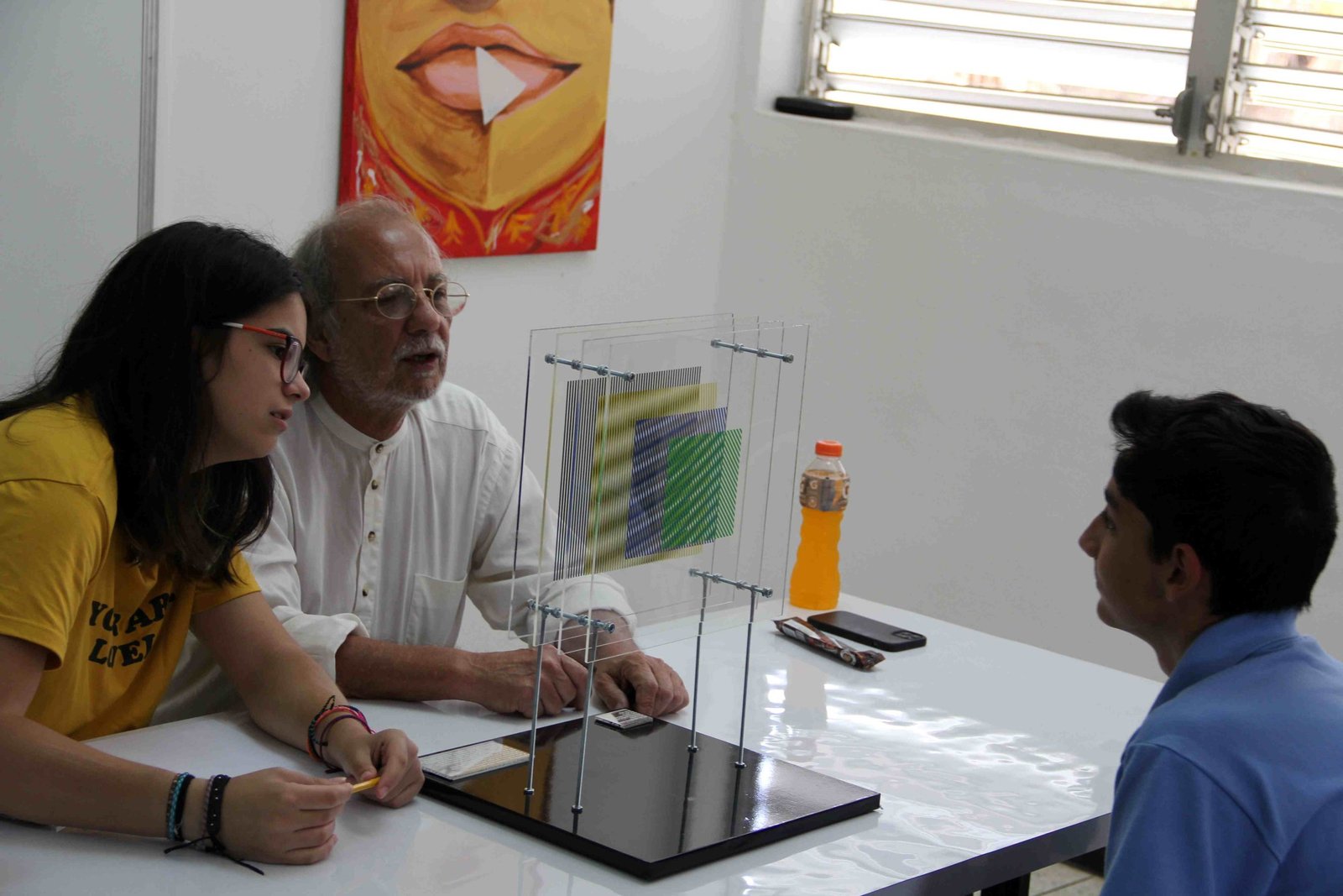 Se presenta exposición en la Quinta San Pedro enmarcada en la Bienal Cruz-Diez del Colegio Los Arcos