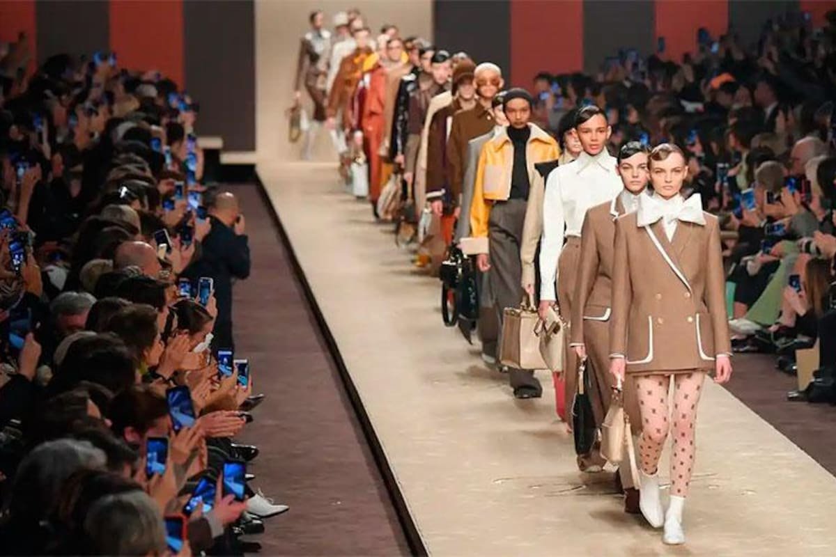 Novedades y Tendencias Destacadas de la Semana de la Moda de Nueva York Primavera-Verano 2025