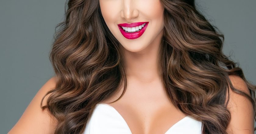 El «Miss Teen Venezuela 2024» anuncia su gran final bajo la conducción de Adriana Marval