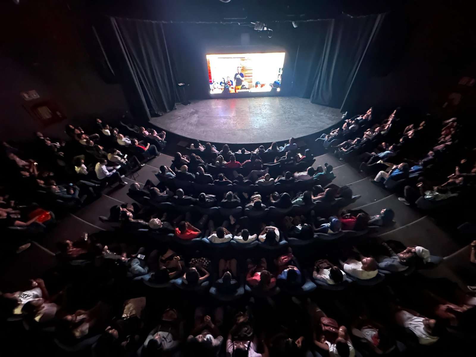 La fe venezolana llega a las pantallas de Cine con el documental “Jesús, Pasión de Multitudes»