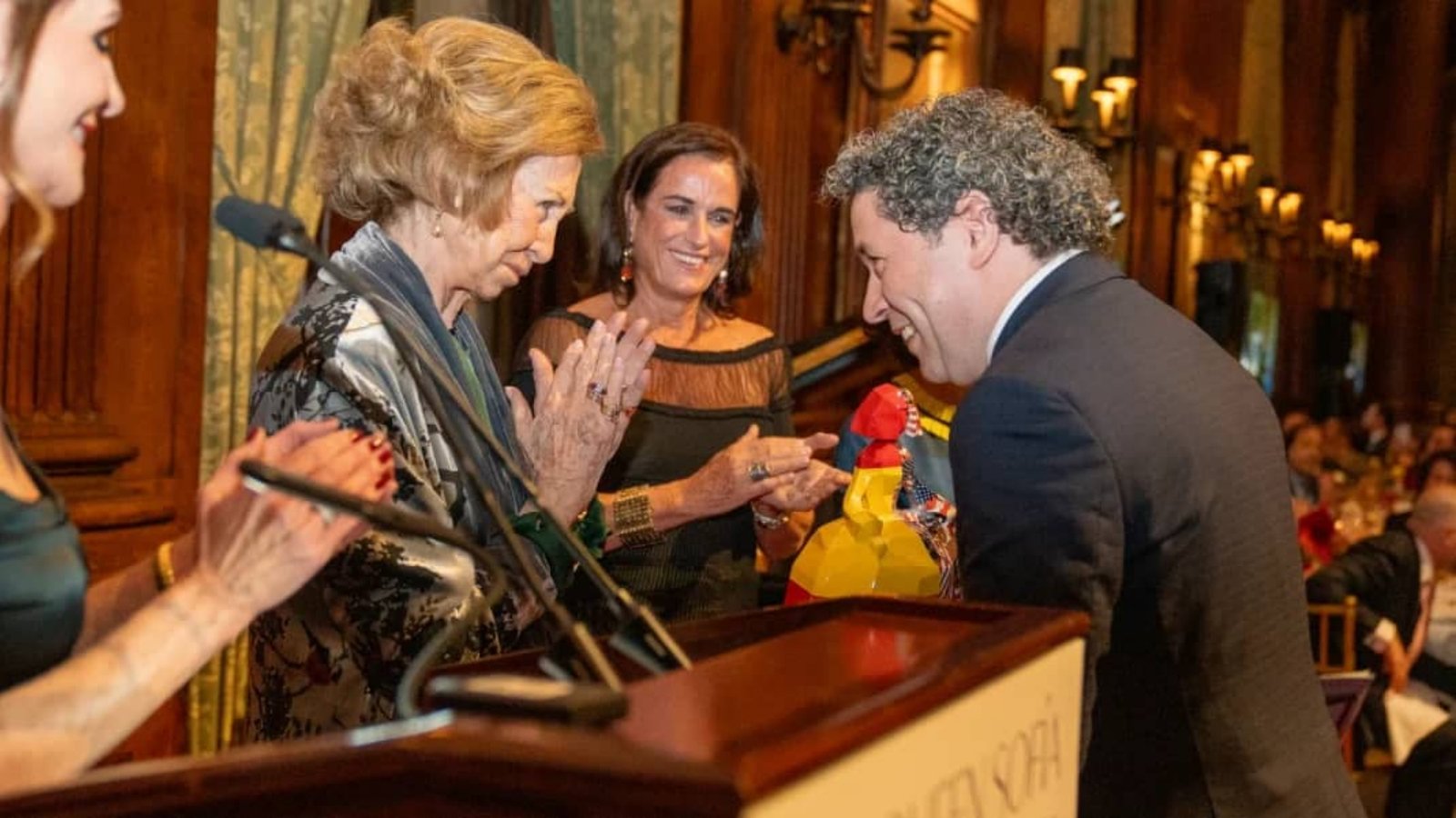 Gustavo Dudamel Recibe el Premio a la Excelencia de la Reina Sofía en Nueva York