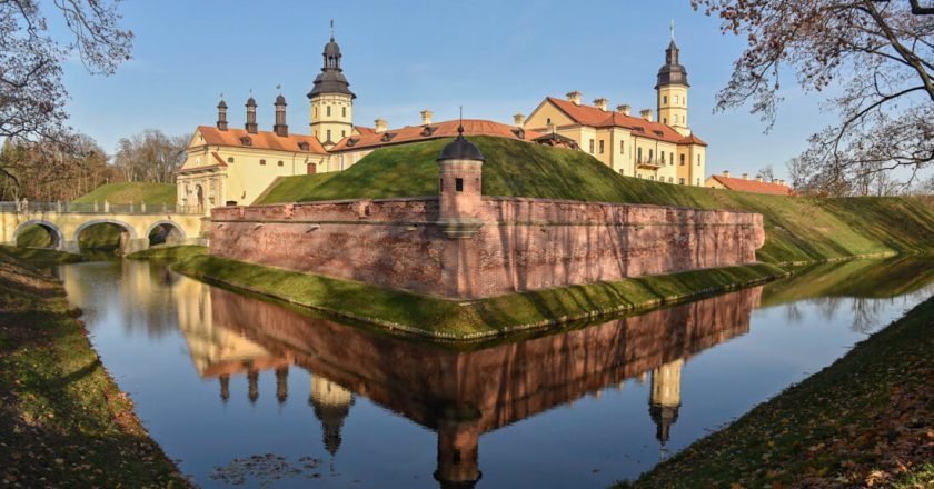 Explora Bielorrusia: Donde la historia y la naturaleza se encuentran