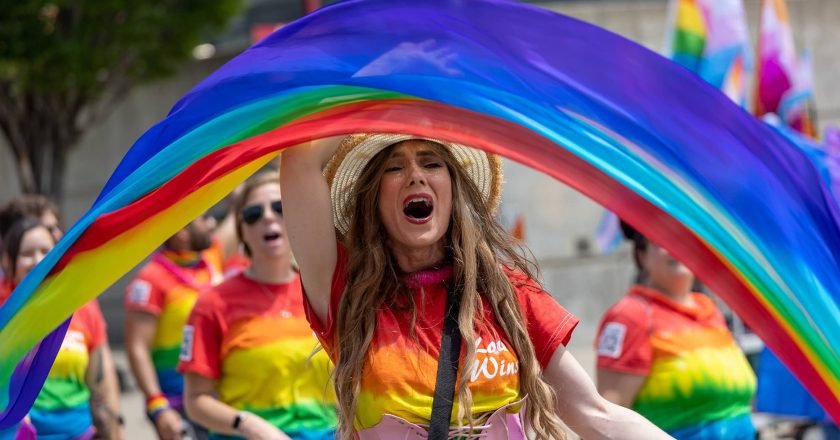 Voces de Cambio: Celebridades comprometidas con la comunidad LGBTIQ+
