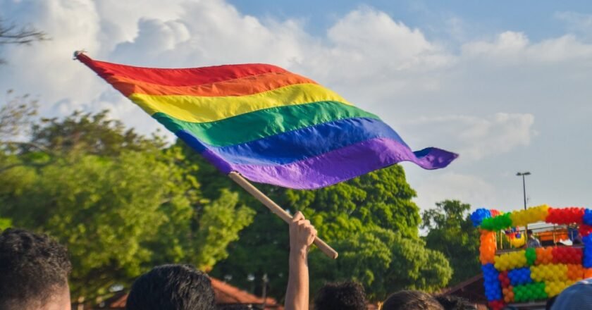 Voces del orgullo: Pioneros que cambiaron al mundo