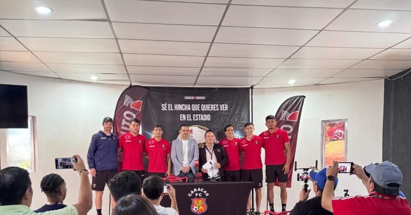 Tiendas Macuto promueve el buen comportamiento de la fanaticada del Caracas FC