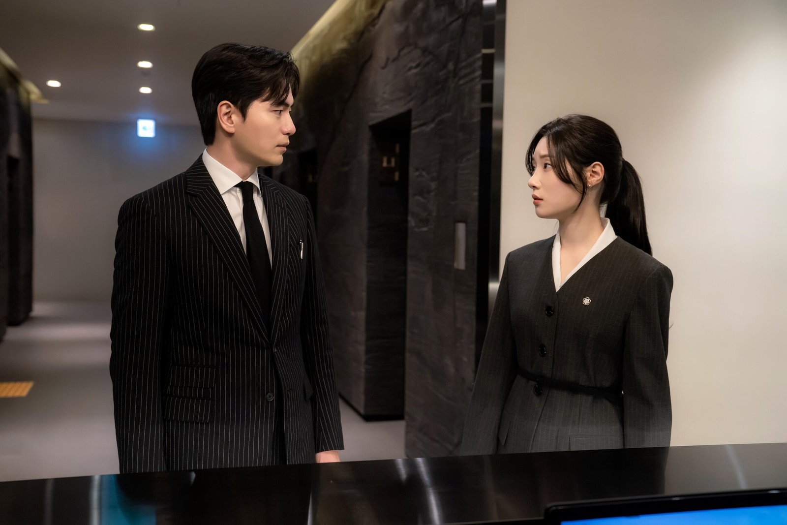 Un nuevo Kdrama llega a Netflix: «El Sinuoso Camino del Derecho»