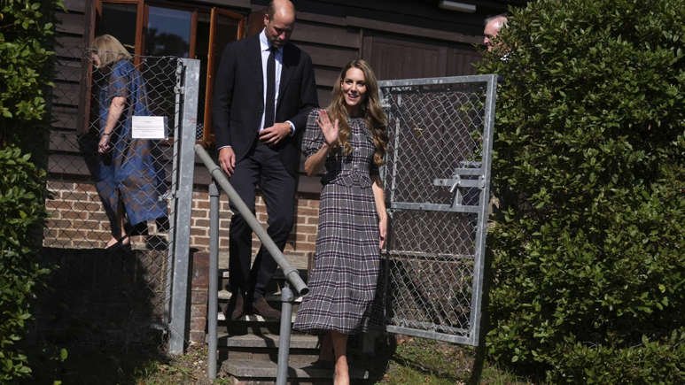Kate Middleton conmemora a la reina Isabel y a Lady Di  