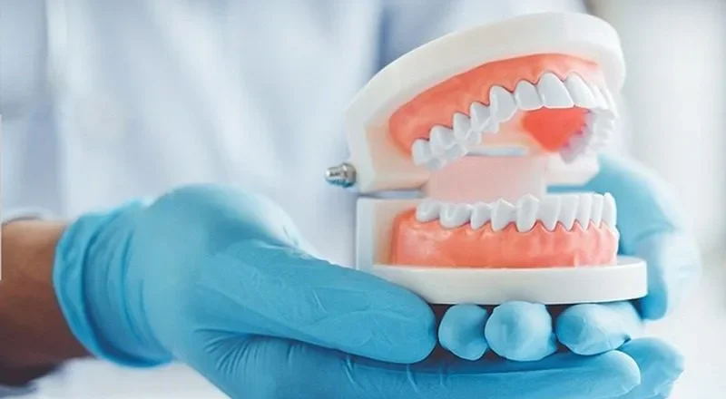 Un siglo de compromiso: Latinoamérica celebra el Día del Odontólogo