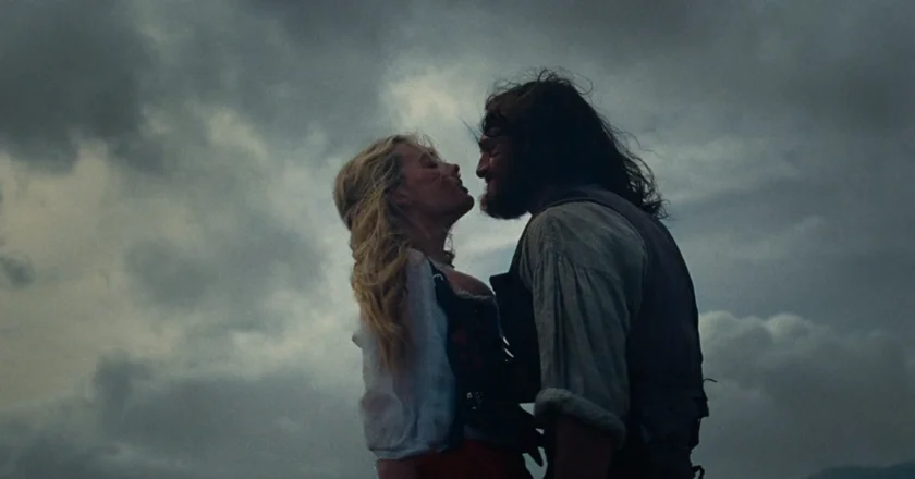 ¿Fidelidad a Brontë o romance hipersexualizado?: Nueva adaptación de «Cumbres Borrascosas» genera controversia