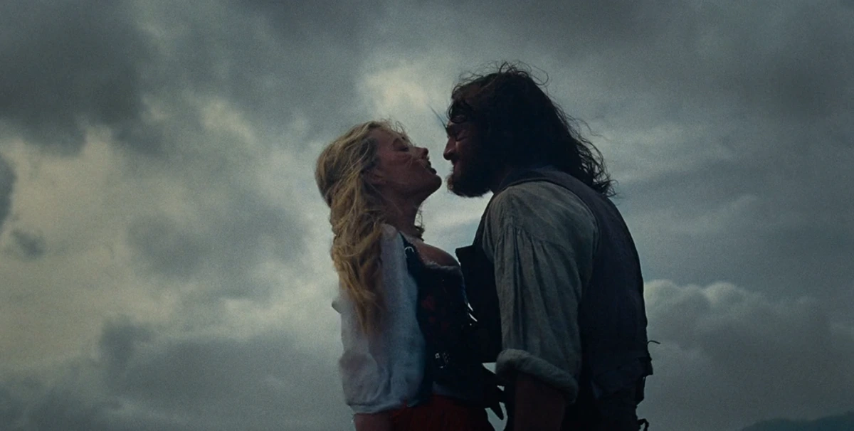 ¿Fidelidad a Brontë o romance hipersexualizado?: Nueva adaptación de «Cumbres Borrascosas» genera controversia