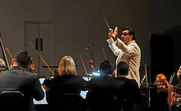 La Orquesta Sinfónica Venezuela presenta a petición del público 4.40 Sinfónico en el Aula Magna de la UCV