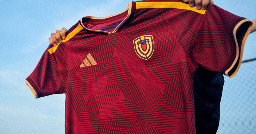 La FVF presentó la nueva camiseta de la Vinotinto 