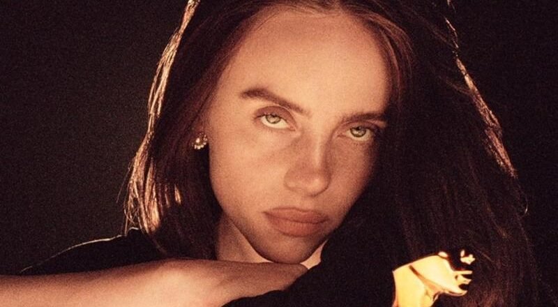 Billie Eilish presenta «Eilish Intense»: la evolución más audaz de su línea de perfumería