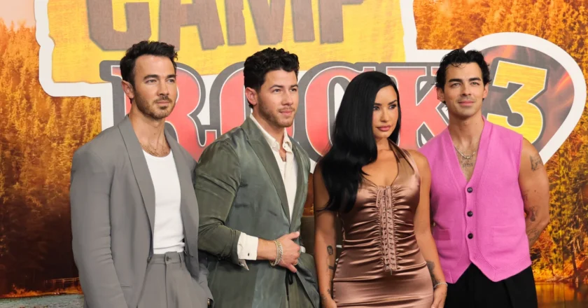 Disney+ revive la nostalgia de los 2000 con el estreno de Camp Rock 3