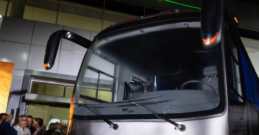 Encava celebró 64 años en el mercado con el lanzamiento del Mini Pullman ENT-620